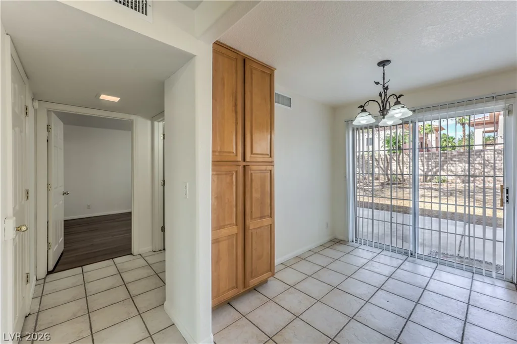4055 Belhaven, Las Vegas, NV 89147