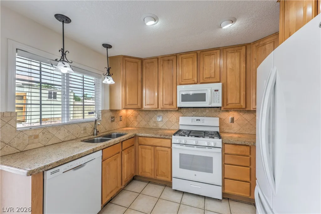 4055 Belhaven, Las Vegas, NV 89147