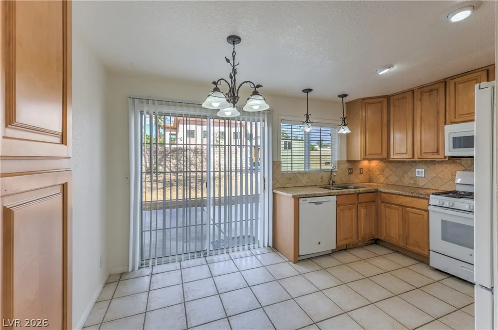 4055 Belhaven, Las Vegas, NV 89147