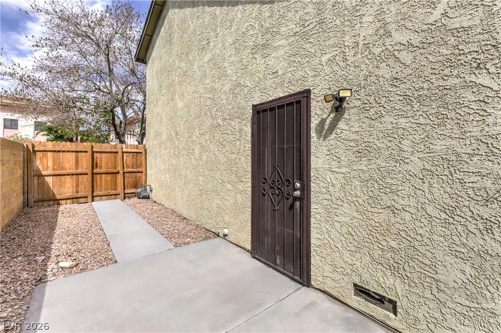 4055 Belhaven, Las Vegas, NV 89147
