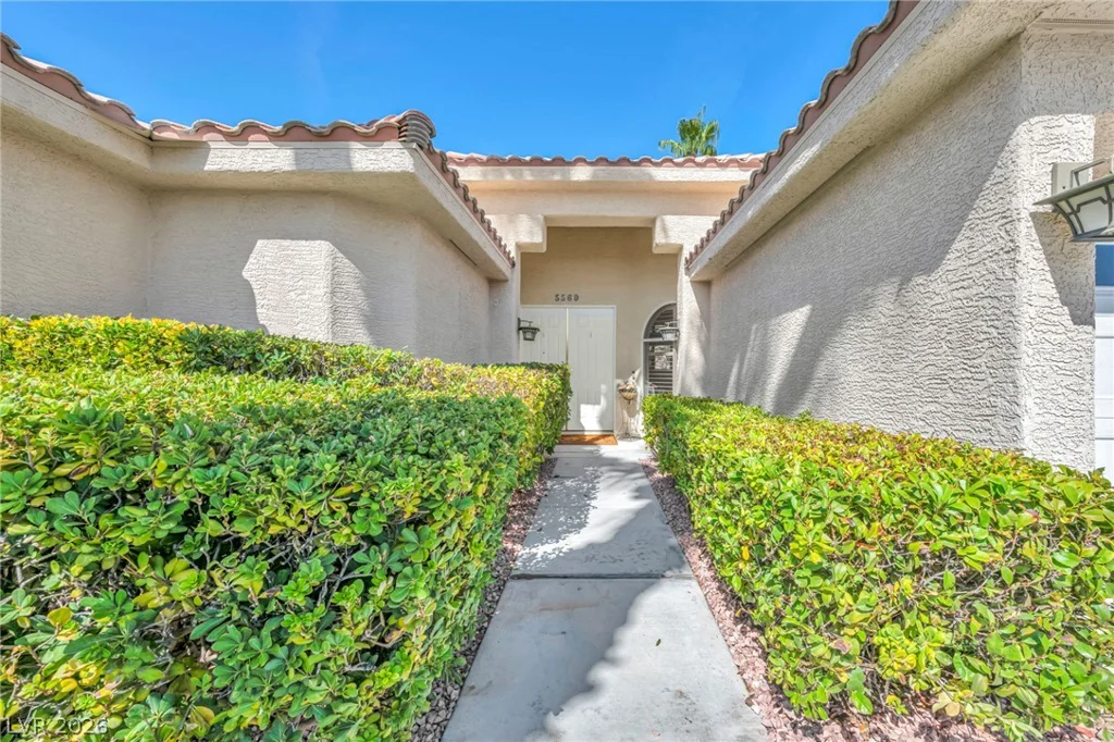 5569 Wild Olive, Las Vegas, NV 89118