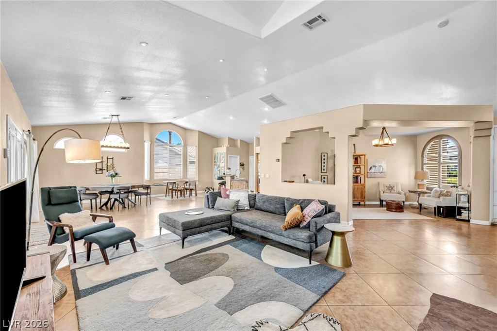 5569 Wild Olive, Las Vegas, NV 89118