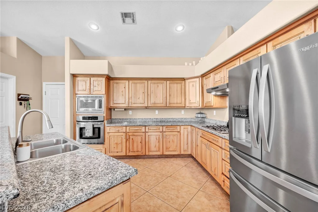 5569 Wild Olive, Las Vegas, NV 89118