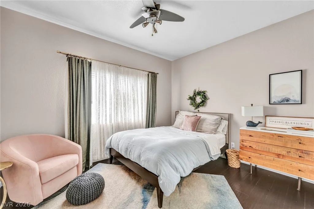 5569 Wild Olive, Las Vegas, NV 89118