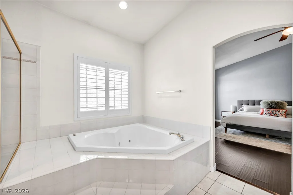 5569 Wild Olive, Las Vegas, NV 89118