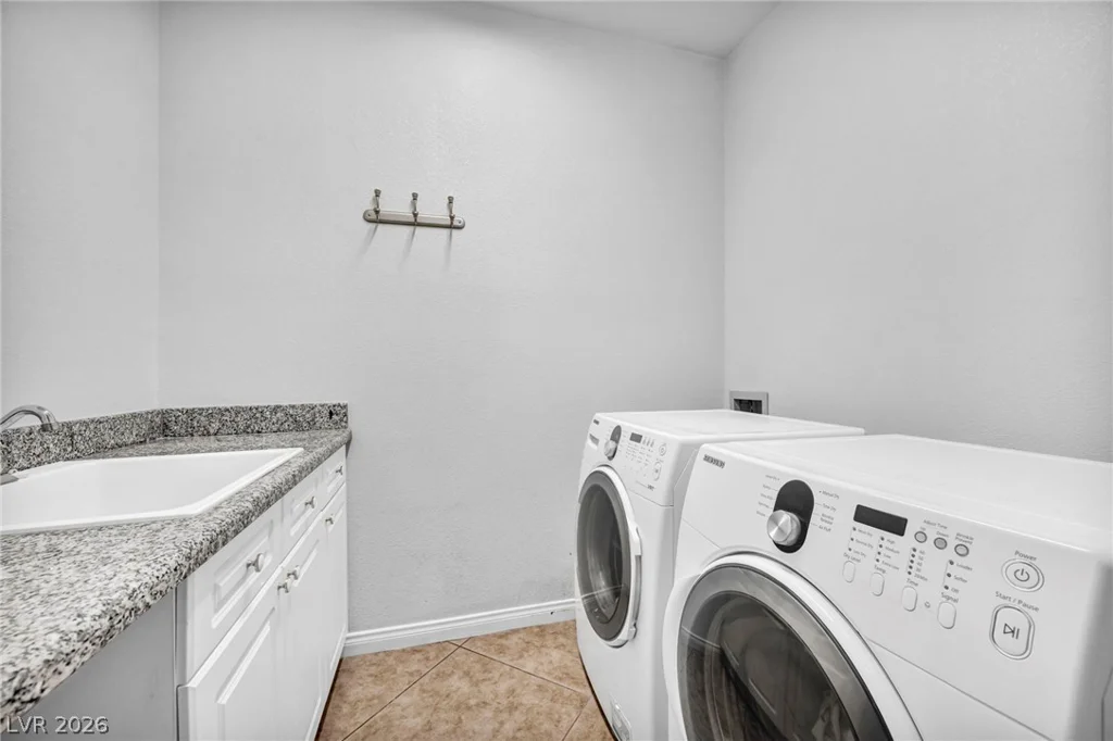 5569 Wild Olive, Las Vegas, NV 89118