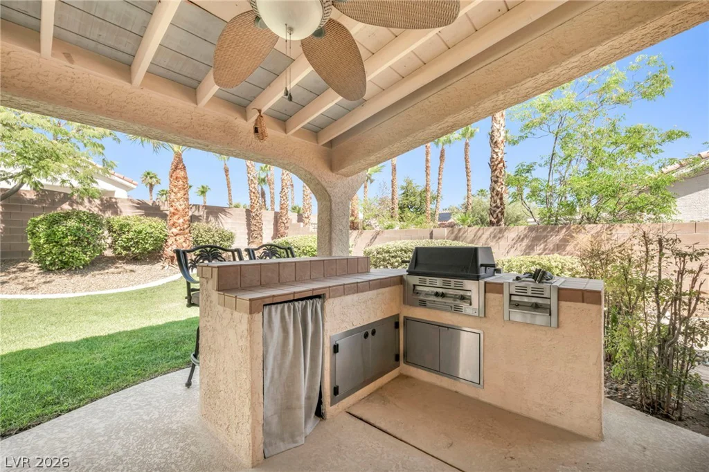 5569 Wild Olive, Las Vegas, NV 89118