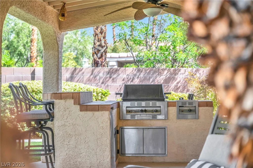 5569 Wild Olive, Las Vegas, NV 89118