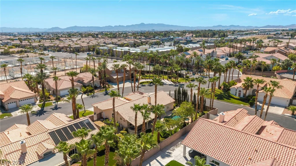 5569 Wild Olive, Las Vegas, NV 89118