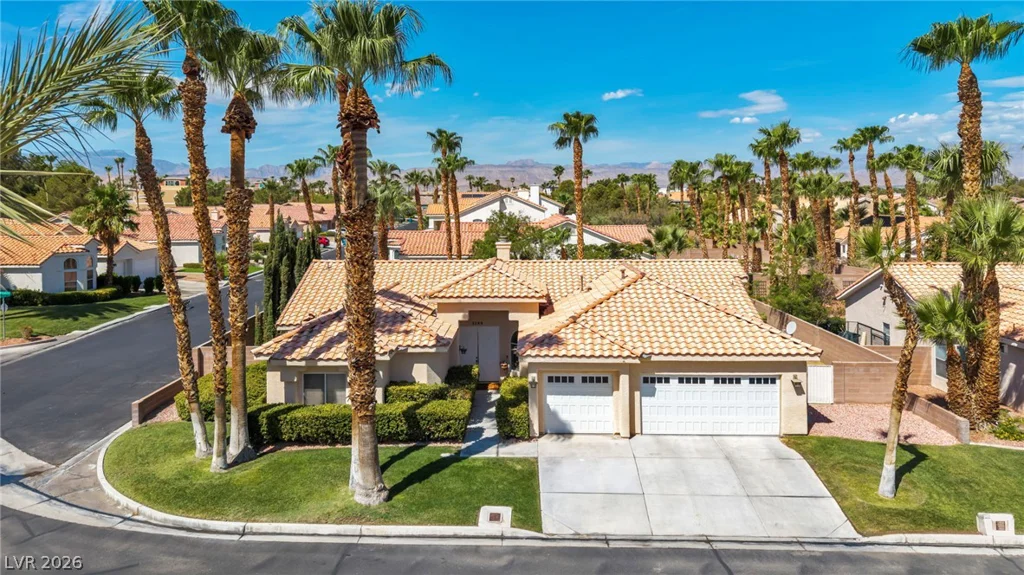 5569 Wild Olive, Las Vegas, NV 89118