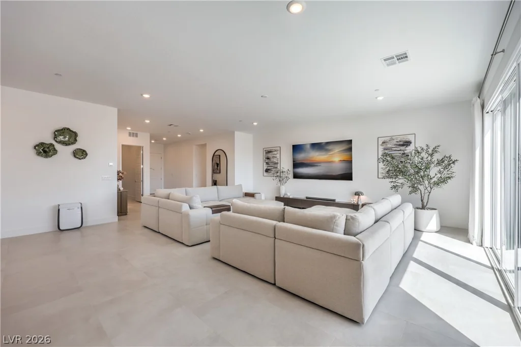 5262 Fisher Falls, Las Vegas, NV 89149