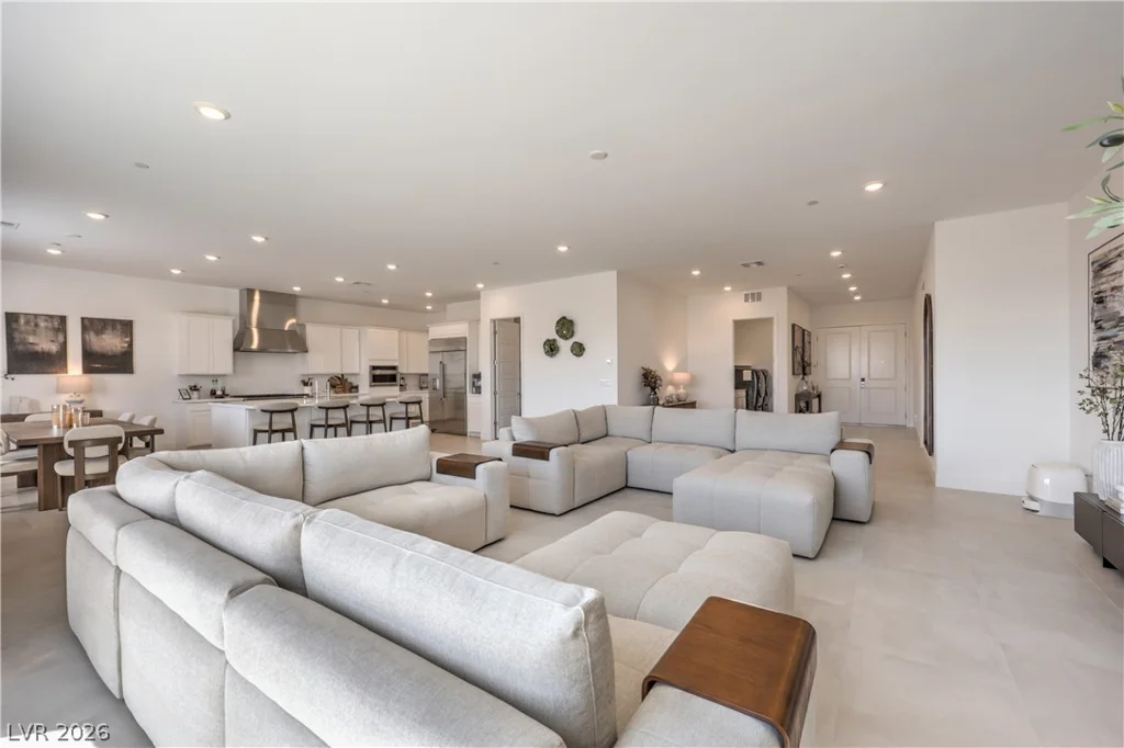 5262 Fisher Falls, Las Vegas, NV 89149