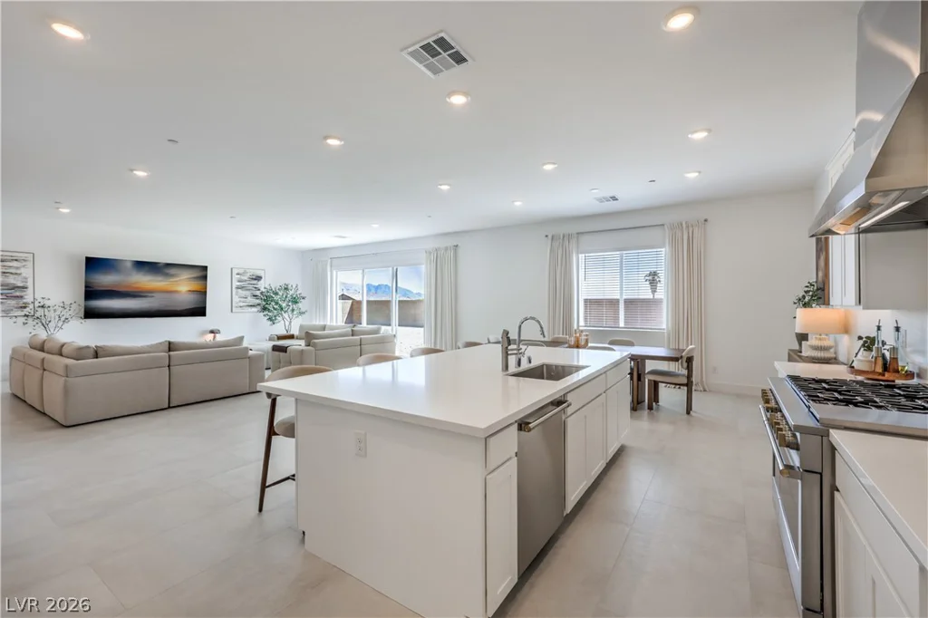 5262 Fisher Falls, Las Vegas, NV 89149