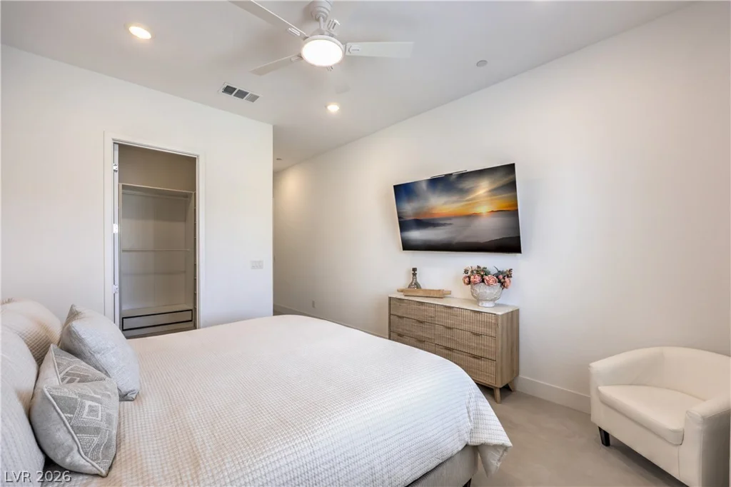 5262 Fisher Falls, Las Vegas, NV 89149