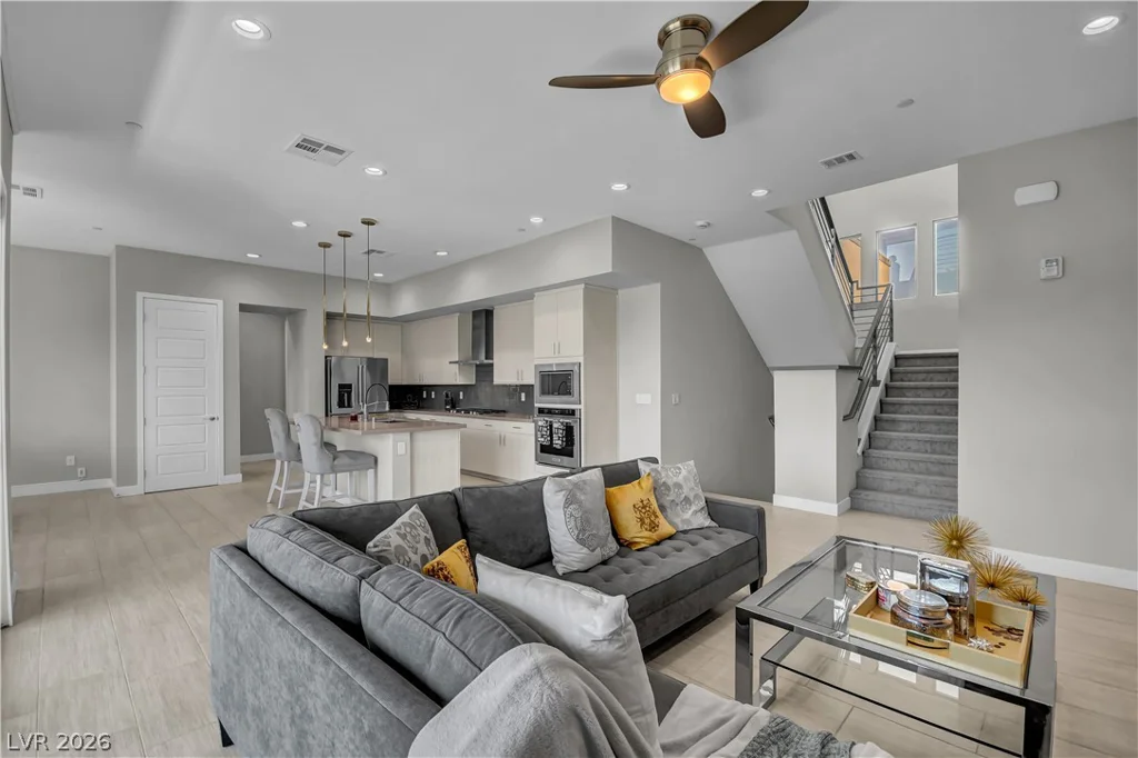 1253 Cloud Tower, Las Vegas, NV 89135