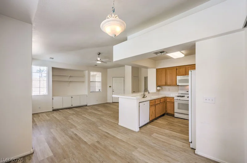 9901 Trailwood, Las Vegas, NV 89134
