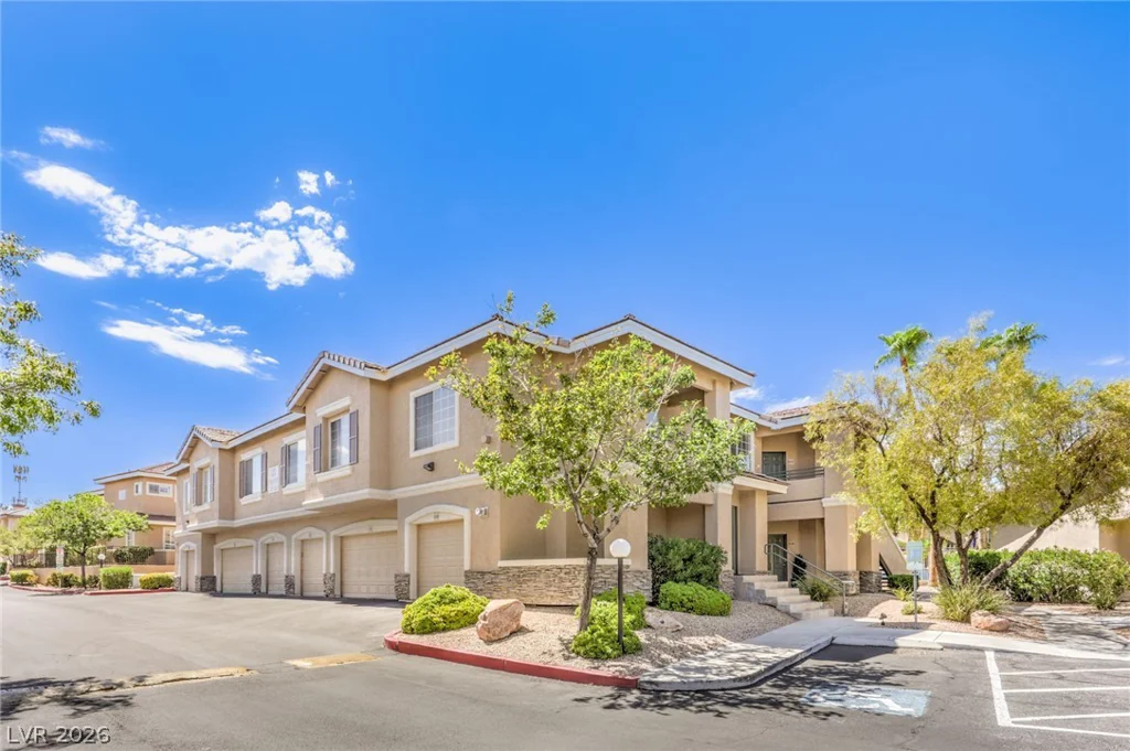 9901 Trailwood, Las Vegas, NV 89134