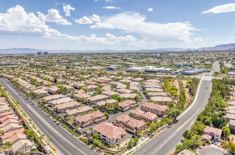 9901 Trailwood, Las Vegas, NV 89134
