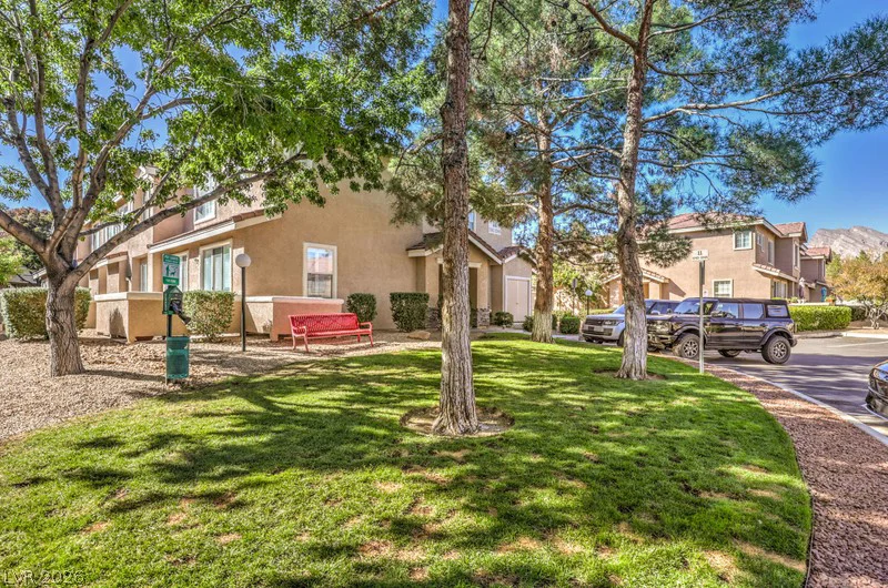 9901 Trailwood, Las Vegas, NV 89134