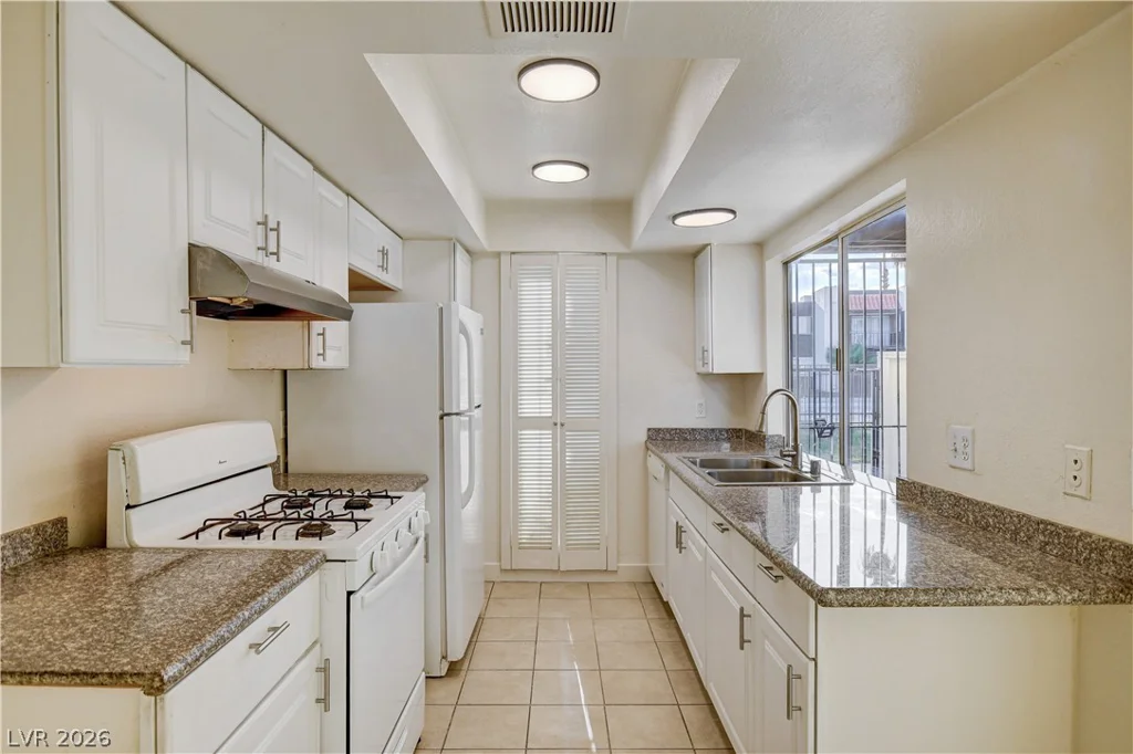 1405 Vegas Valley, Las Vegas, NV 89169