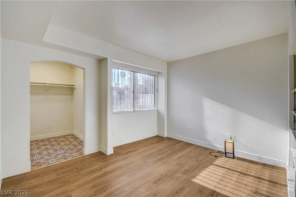 1405 Vegas Valley, Las Vegas, NV 89169