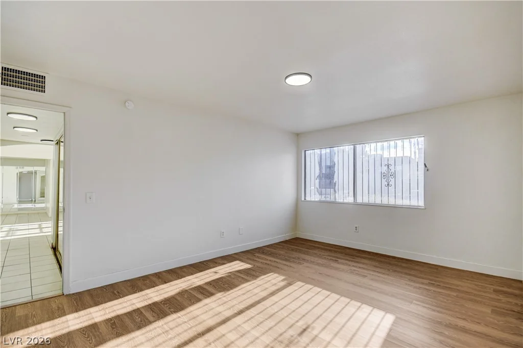 1405 Vegas Valley, Las Vegas, NV 89169