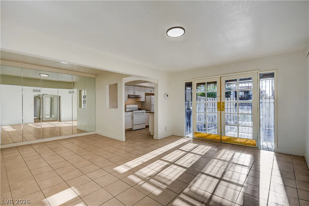 1405 Vegas Valley, Las Vegas, NV 89169