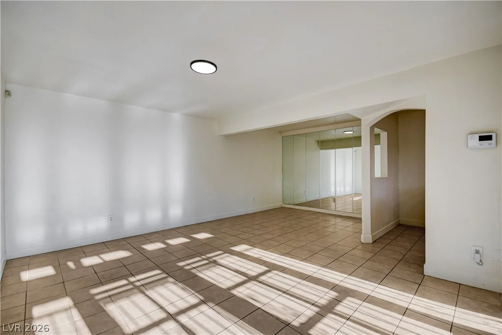 1405 Vegas Valley, Las Vegas, NV 89169