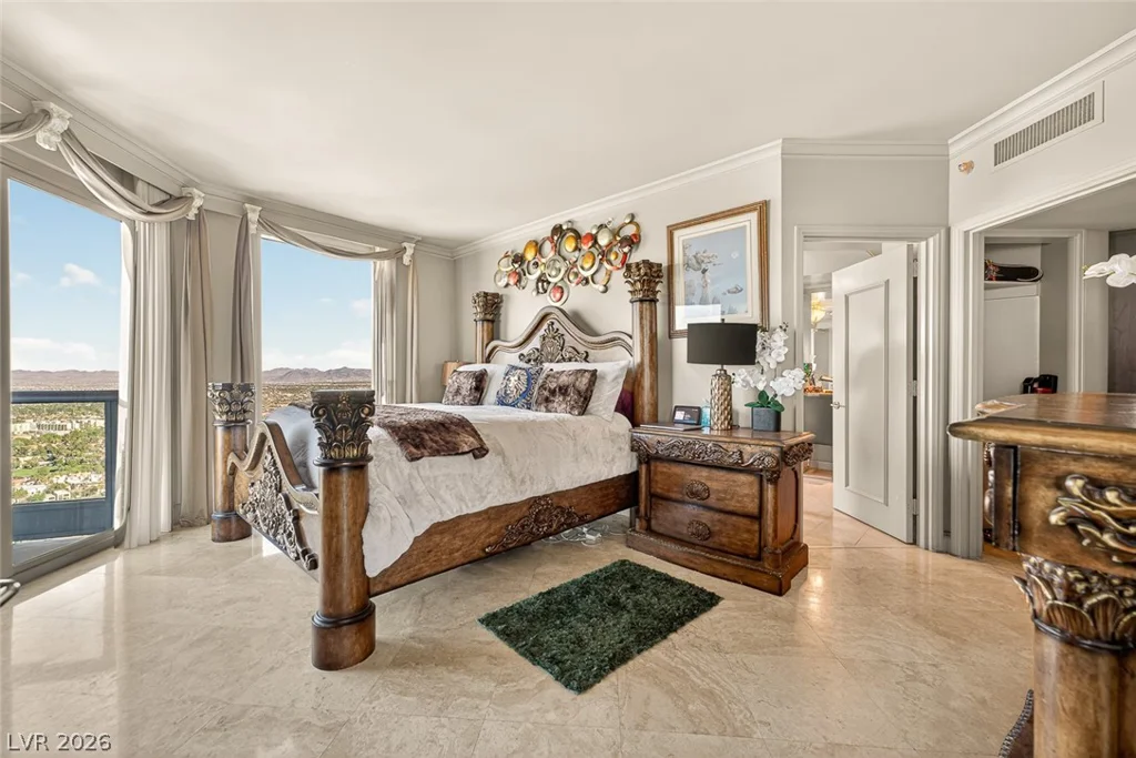 322 Karen, Las Vegas, NV 89109