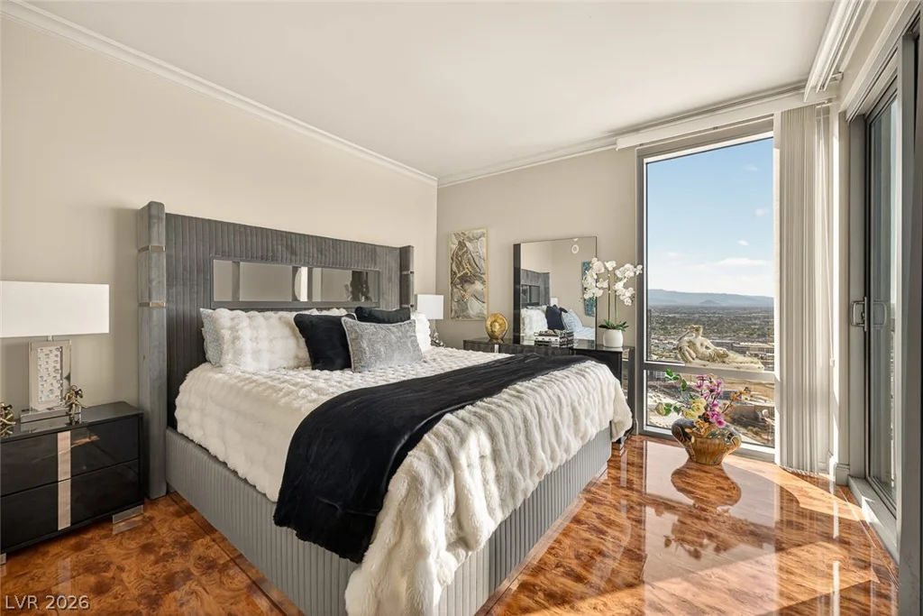 322 Karen, Las Vegas, NV 89109
