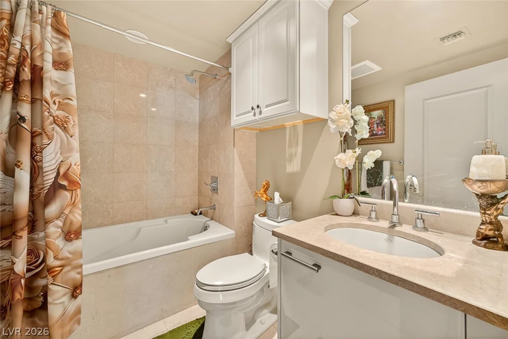 322 Karen, Las Vegas, NV 89109