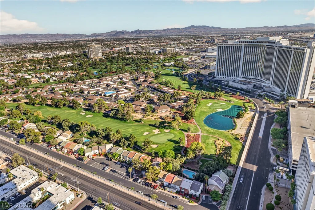 322 Karen, Las Vegas, NV 89109