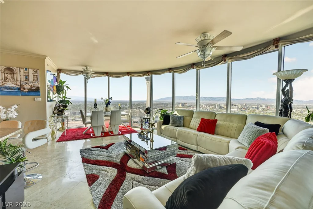 322 Karen, Las Vegas, NV 89109