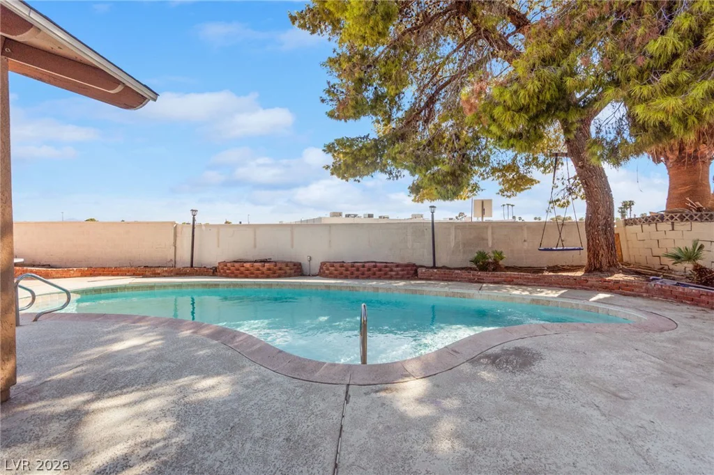 2503 Siesta, Las Vegas, NV 89121