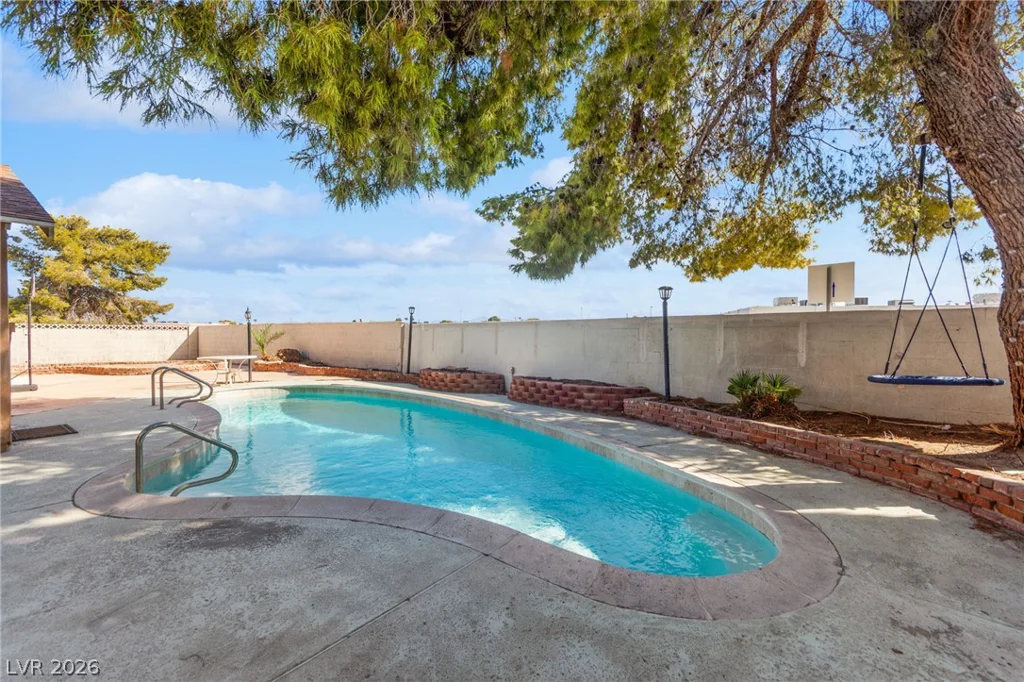 2503 Siesta, Las Vegas, NV 89121