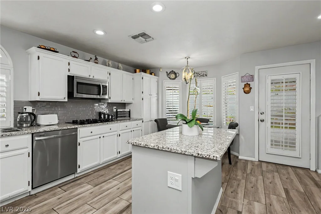 9824 Cactus View, Las Vegas, NV 89117