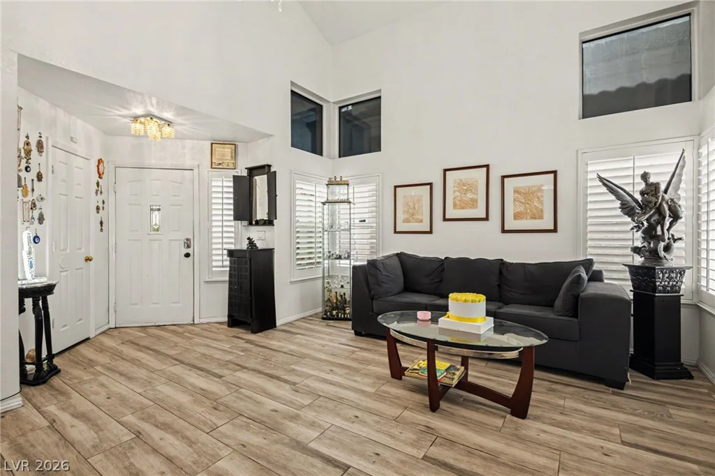 9824 Cactus View, Las Vegas, NV 89117