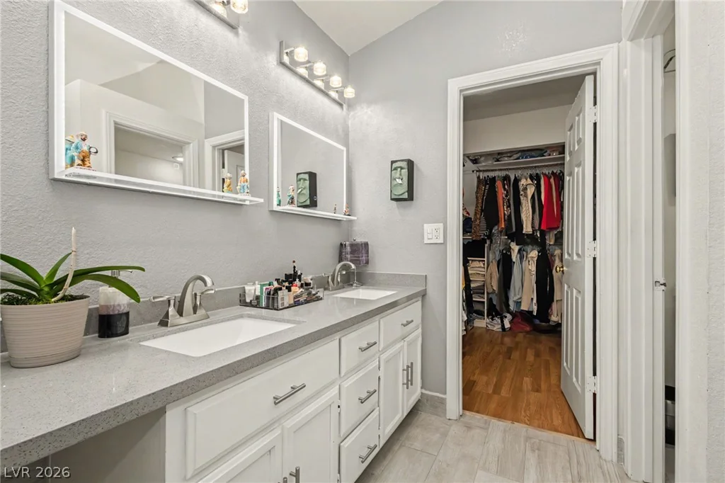9824 Cactus View, Las Vegas, NV 89117