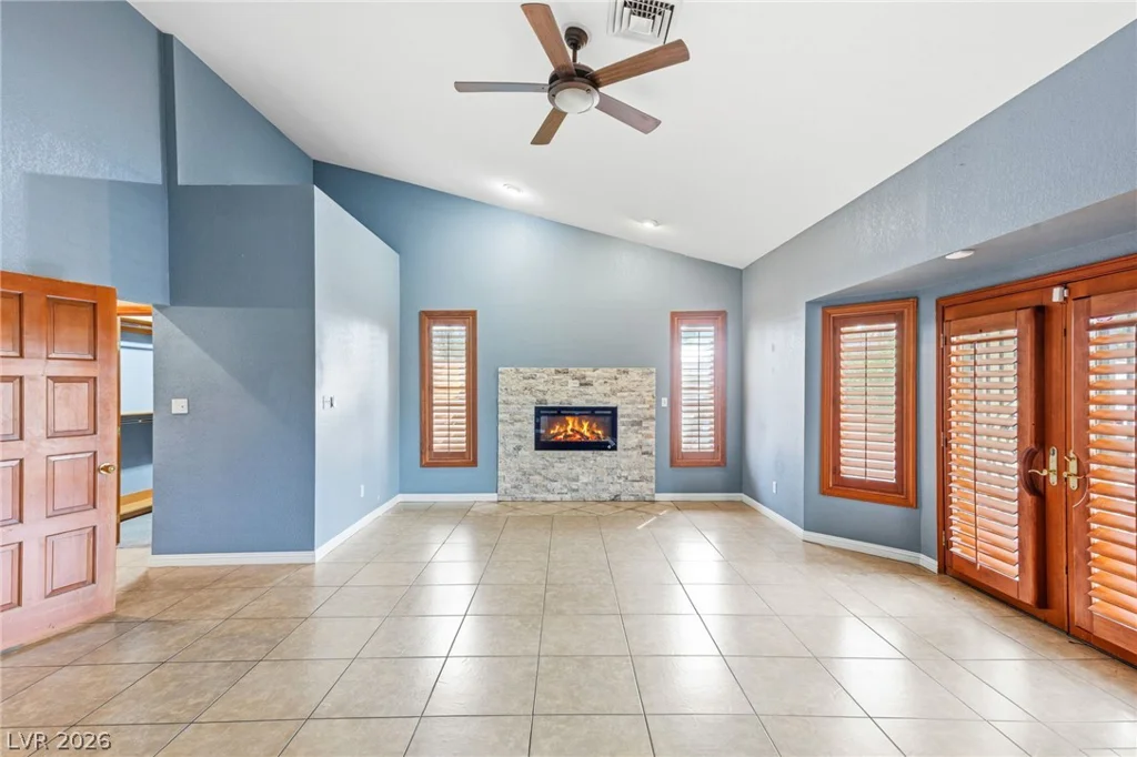 8385 La Madre, Las Vegas, NV 89149