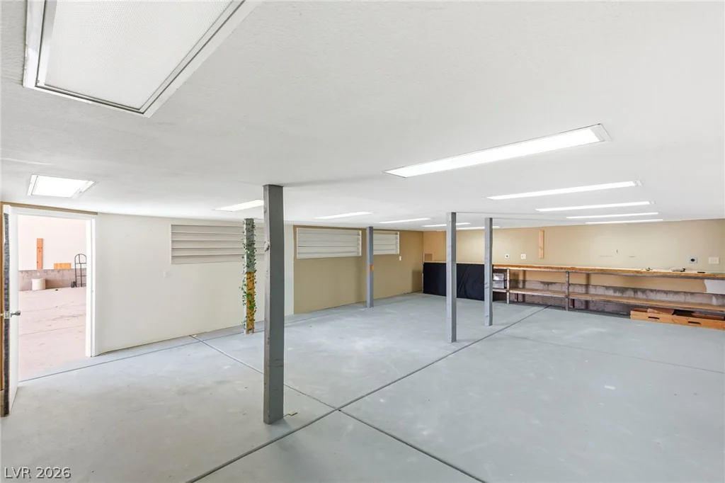 8385 La Madre, Las Vegas, NV 89149