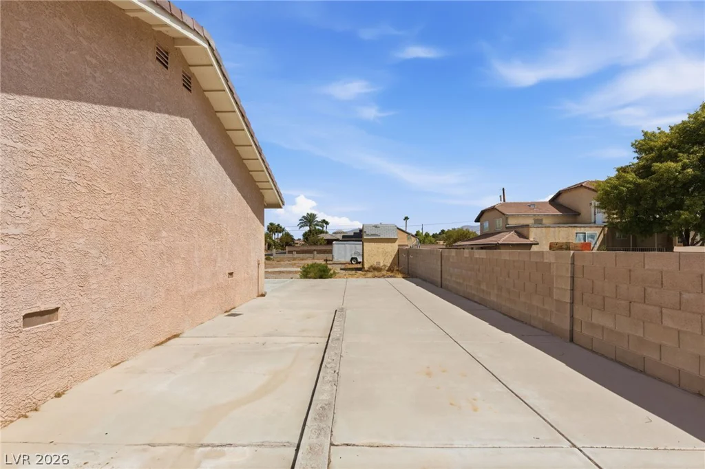 8385 La Madre, Las Vegas, NV 89149