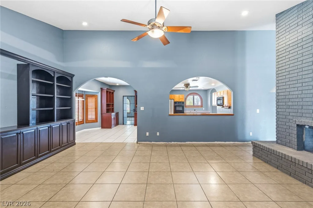 8385 La Madre, Las Vegas, NV 89149