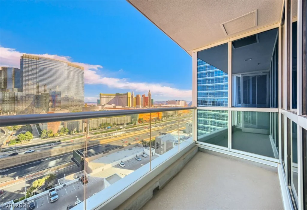 4525 Dean Martin, Las Vegas, NV 89103