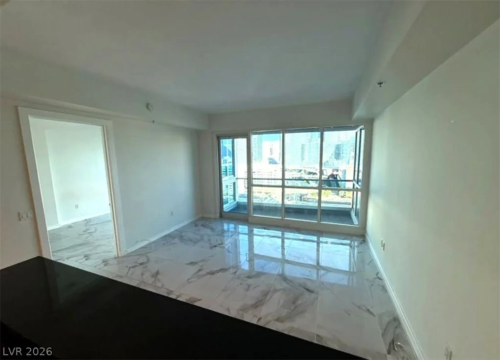 4525 Dean Martin, Las Vegas, NV 89103