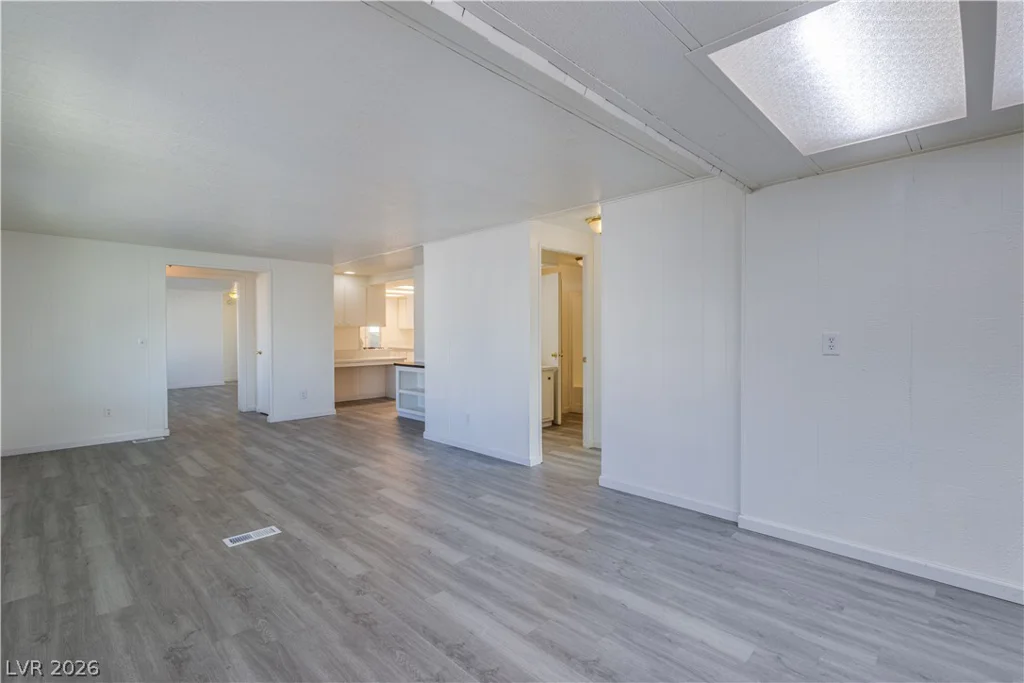 4542 Royal Club, Las Vegas, NV 89103