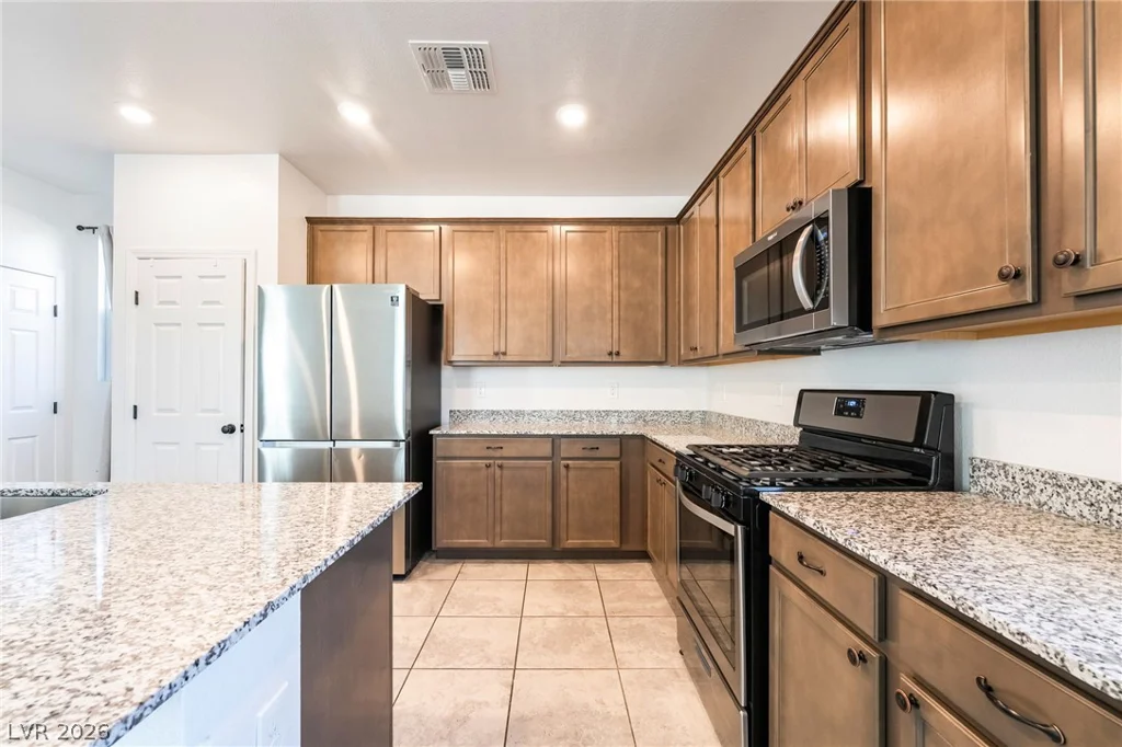 9336 Langley, Las Vegas, NV 89149