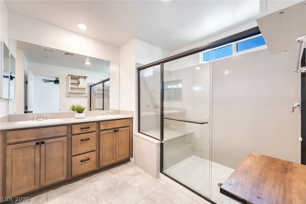 9336 Langley, Las Vegas, NV 89149