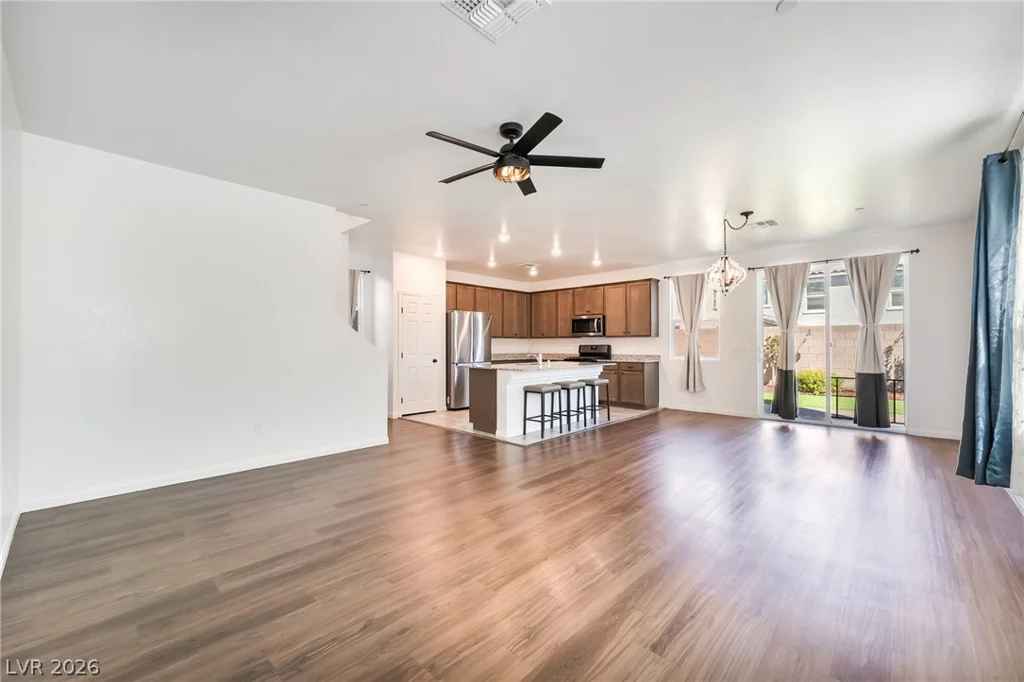 9336 Langley, Las Vegas, NV 89149
