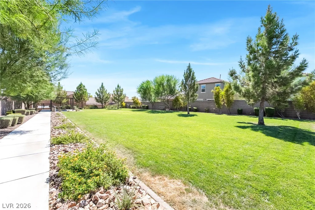 9336 Langley, Las Vegas, NV 89149