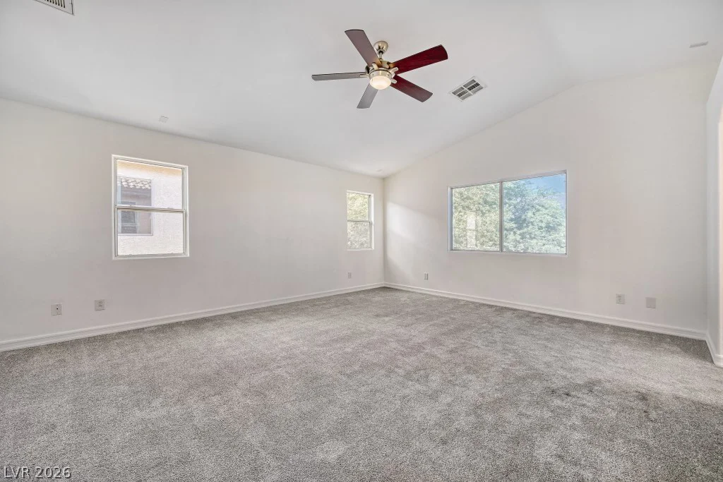 8447 Amherst Valley, Las Vegas, NV 89123